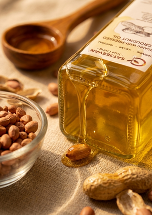 Organic Wood-Pressed Groundnut Oil